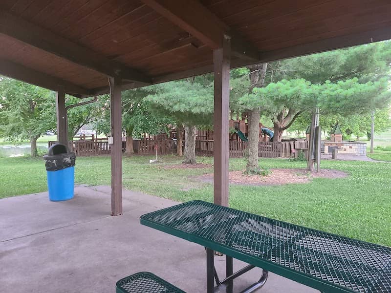 Pavillion - Image 2