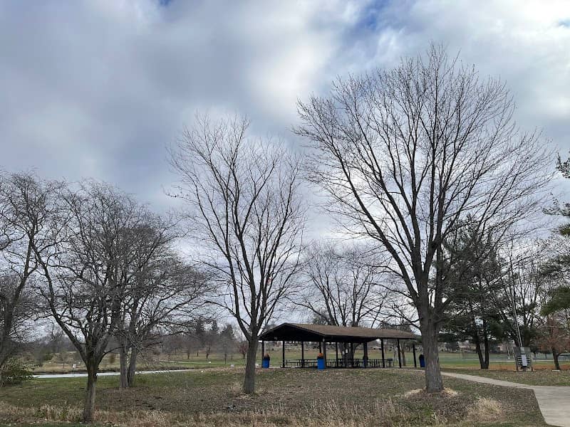 Pavillion - Image 1