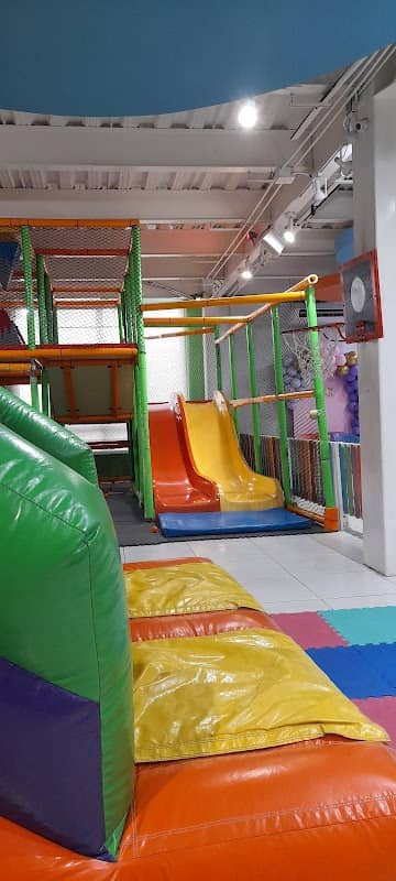 Palmares Play Land - Image 1