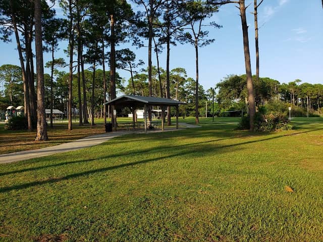 Liza Jackson Park - Image 2