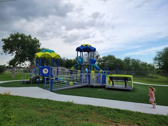 Hunter Park - Image 1