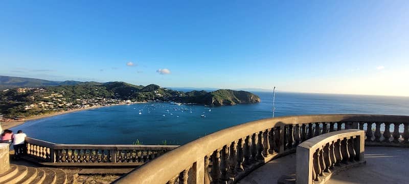 Vista a Playa desde mirador Cristo de la Misericordiia - Image 1