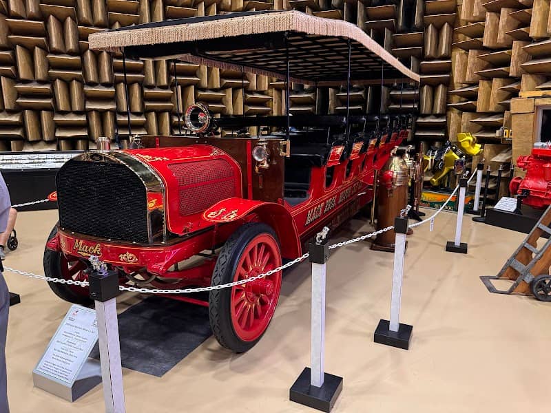 Mack Trucks Historical Museum - Image 2