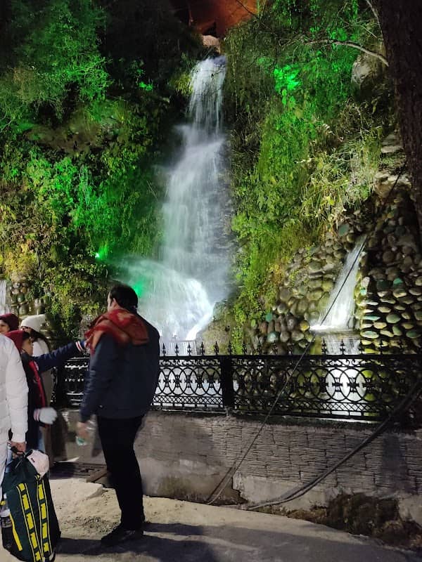 Marina Waterfall - Image 1