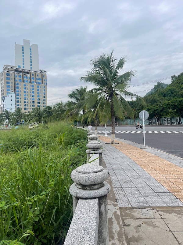 Núi Một - Image 1
