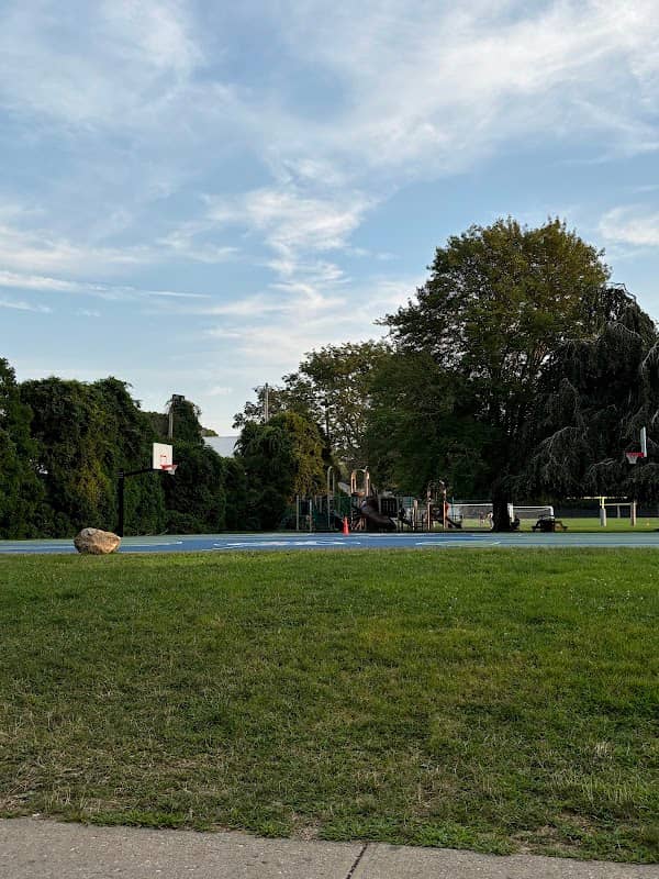 Herrick Park - Image 2