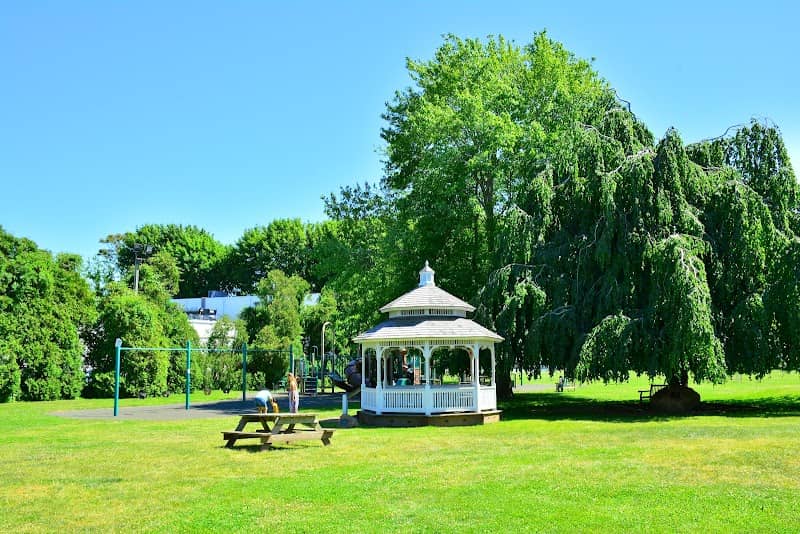 Herrick Park - Image 1