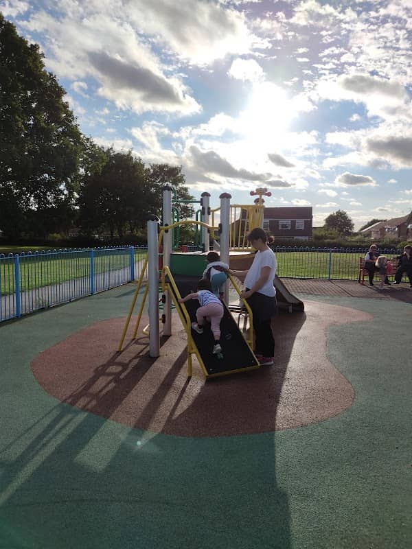 Radfords Pleasance Recreation Ground - Image 1
