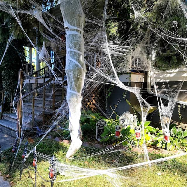 Kinder Halloween House - Image 1