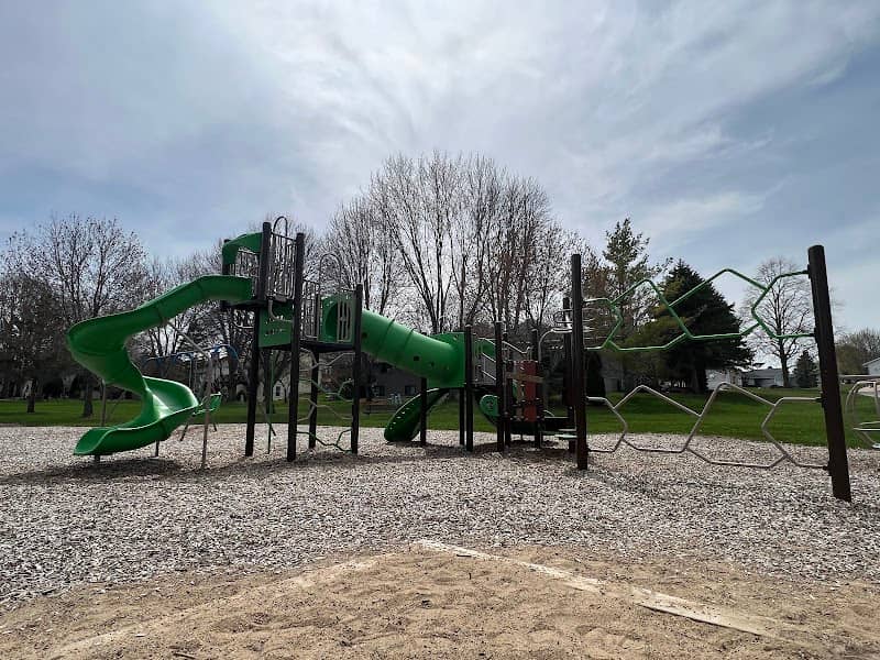 Sunny Valley Park - Image 1