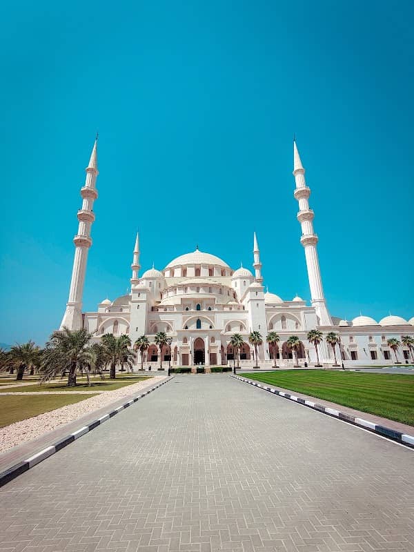 Masjid Sheikh Zayed , Fujairah - Image 1