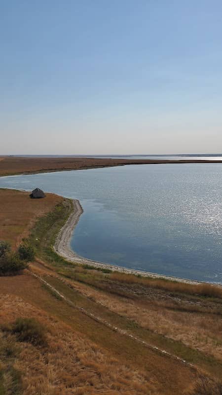 Medicine Lake National Wildlife Refuge - Image 3