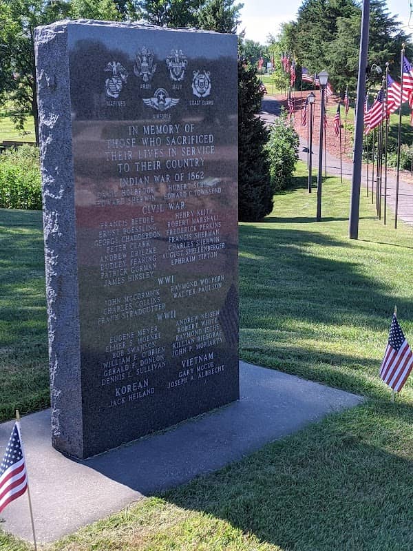 Belle Plaine Veterans Memorial Park - Image 3