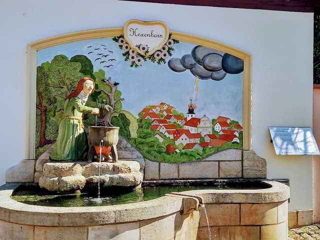 Hexen Brunnen - Image 1