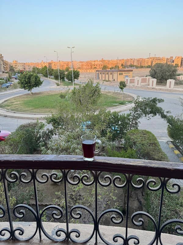ميدان شعيب - Image 1