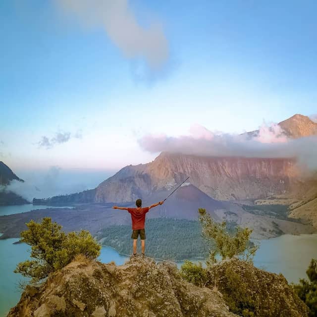 PELAWANGAN AIK BERIK 2590 MDPL - Image 1