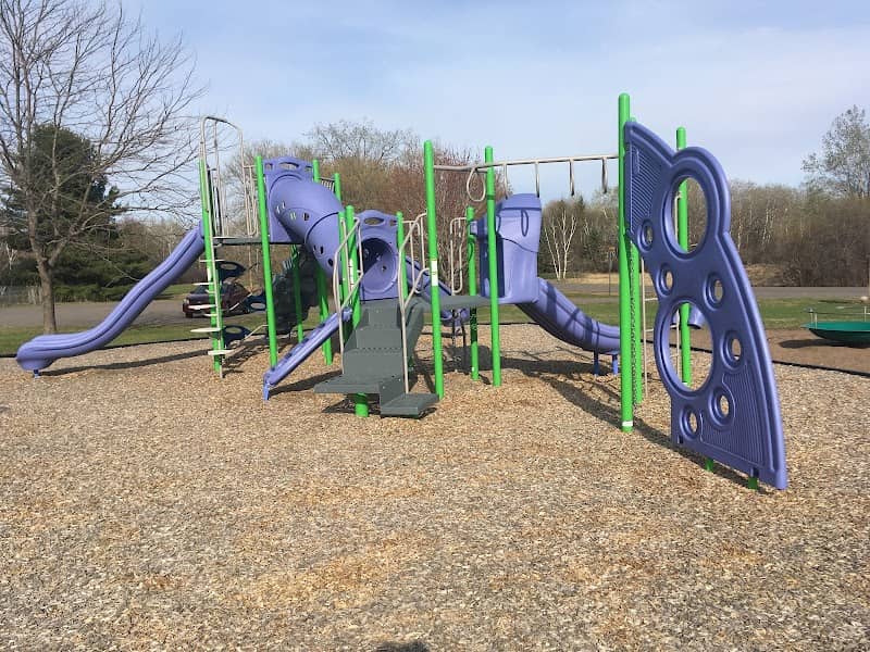 Banta Park - Image 1