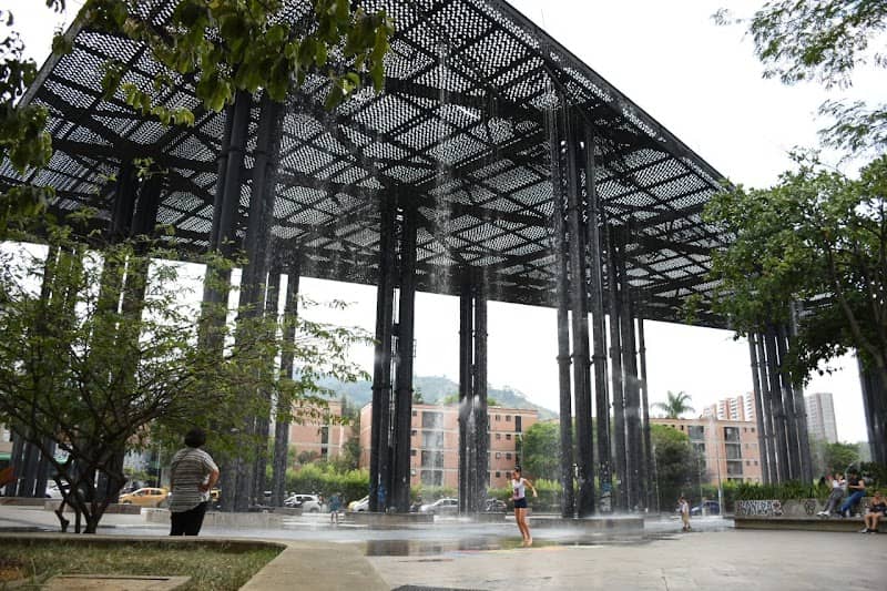 Parque de las Chimeneas - Image 1