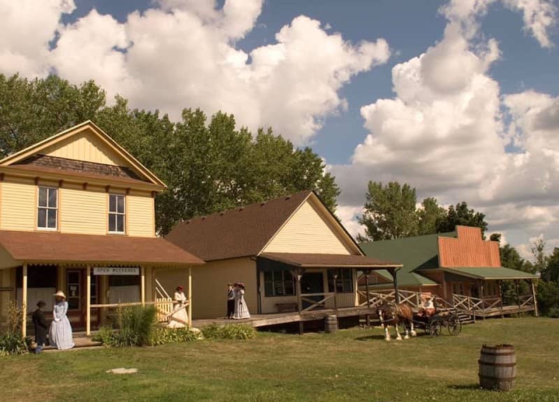 Old Jefferson Town - Image 1