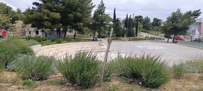 Πλατεία Διώνης - Image 1
