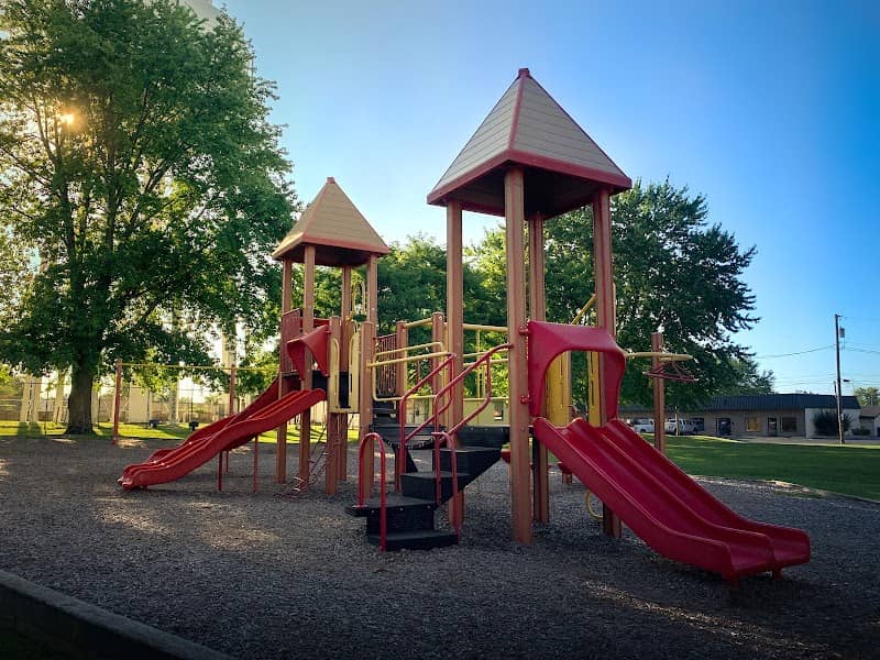 Tower Park - Image 1