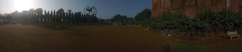 Urban Spido park - Image 1