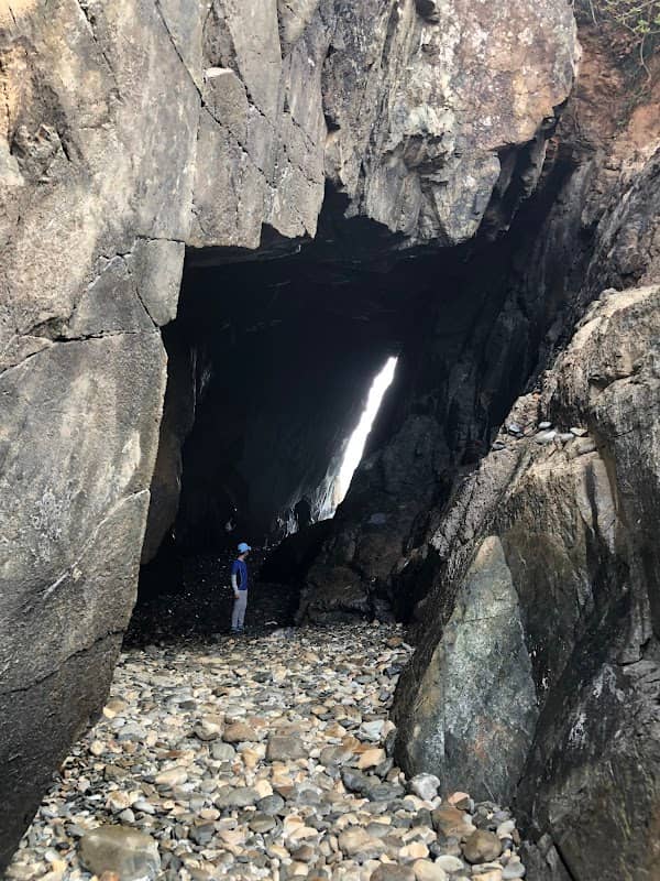 Cape D'Aguilar Sea Cave - Image 2