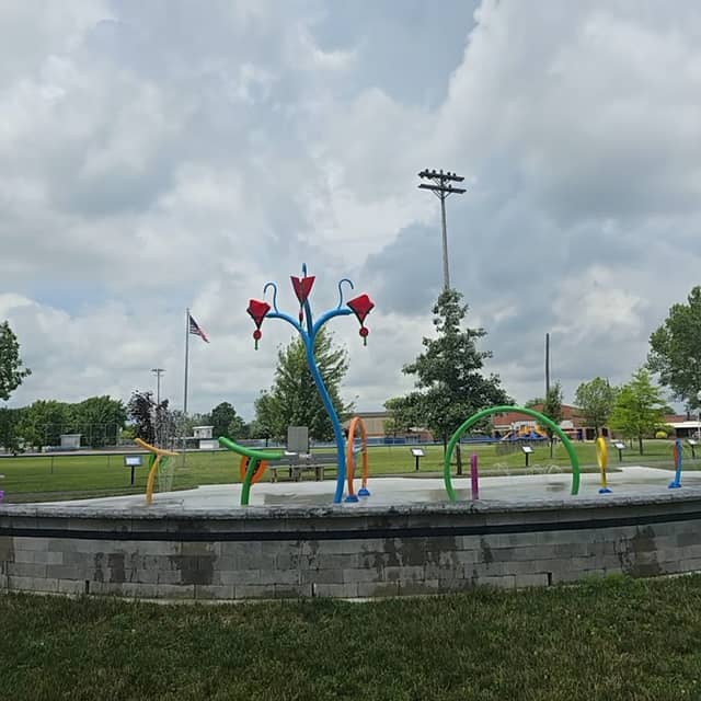 Russia Splash Pad - Image 1
