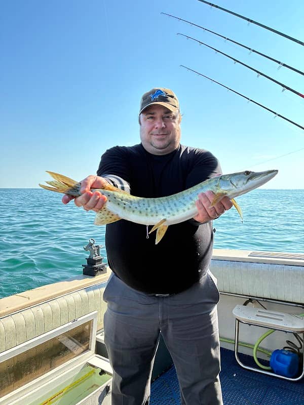 Huskie Muskie Charters - Image 3