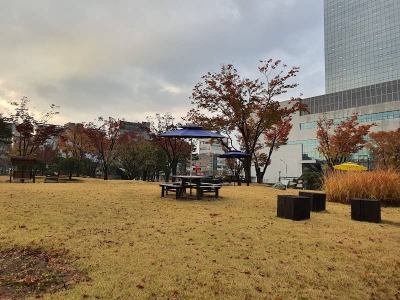 Smart Park - Image 1