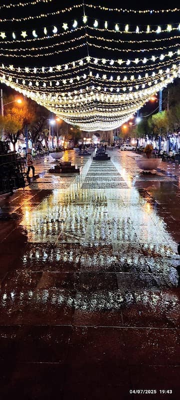 Amir Kabir Sidewalk - Image 1