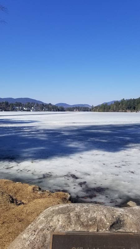 Lake View Point - Image 1