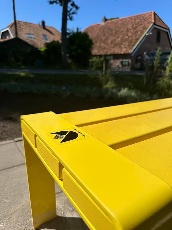 Veteranen perkje met ‘Yellow bench’ - Image 2
