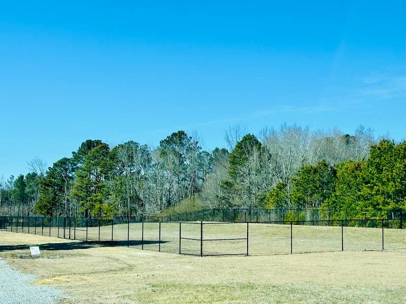 Pilot Lions Park - Image 1