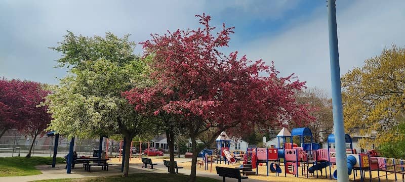 Carr Park - Image 2