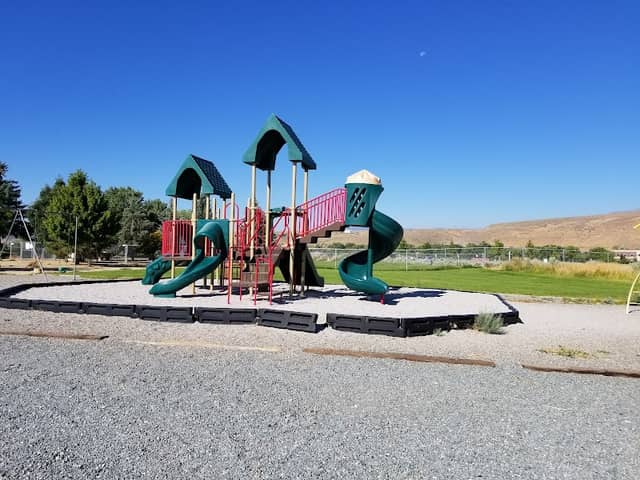 Como Park - Image 1