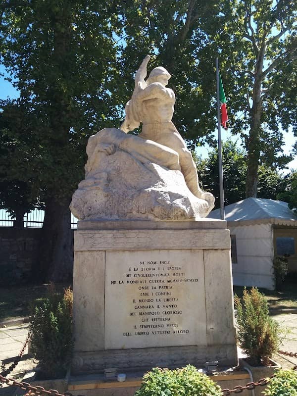 Monumento Ai Caduti - Image 1