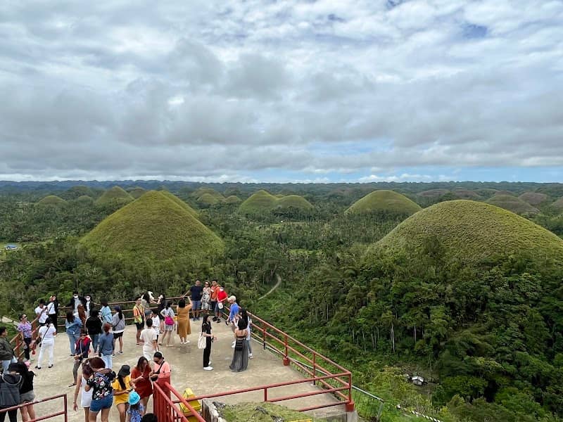 Chocolate Hills View Point - Image 1