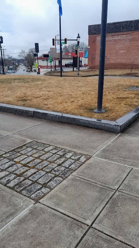 Veterans' Park - Image 2