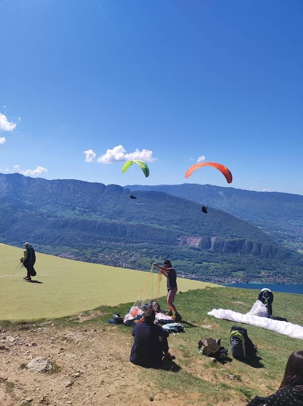 Paraglider Takeoff Ground - Image 3