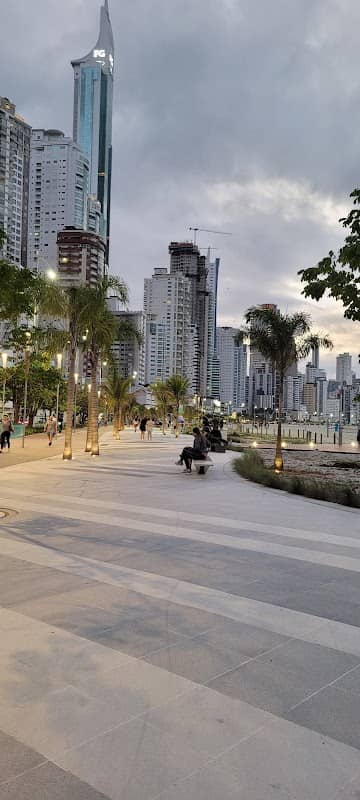 Praia de Balneário Camboriú - Image 2
