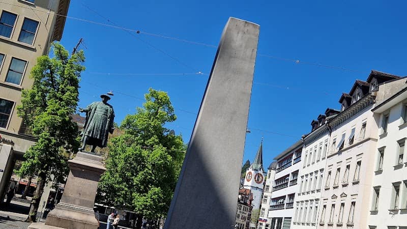 Vadianbrunnen - Image 2