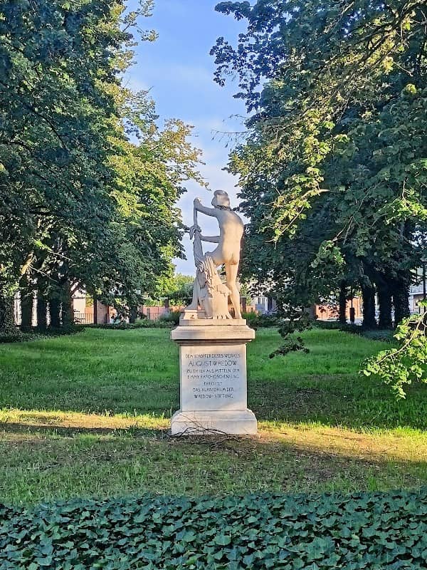 August Wredow Statue - Image 1