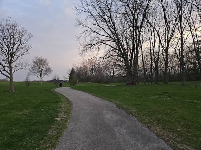 Larsen Park - Image 2