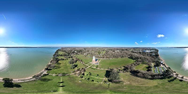 Victoria park - Image 2