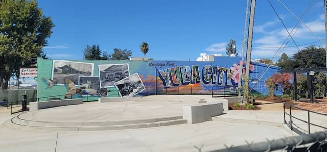 Plumas Tower Plaza Mini Park - Image 2