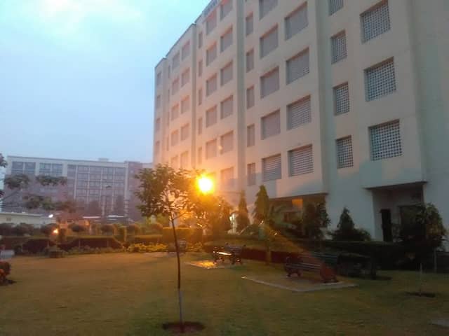 Sukhna hostel park - Image 1