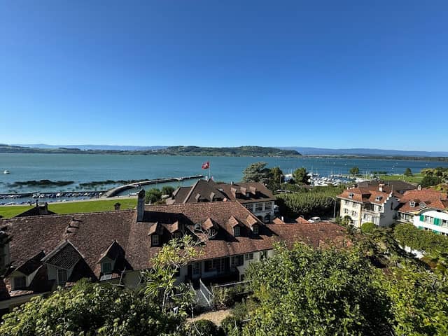 Aussicht auf die Bucht des Murtensee - Image 1