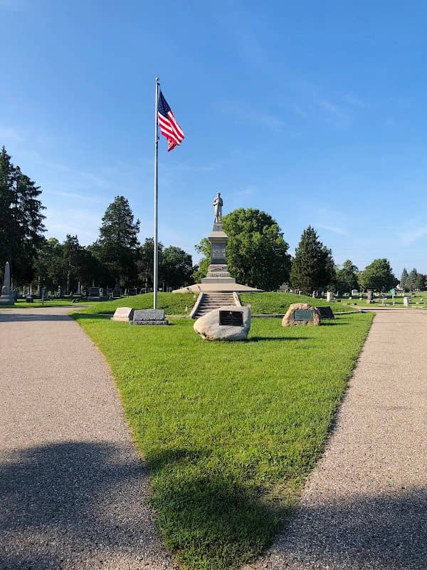 Veterans Memorial - Image 3
