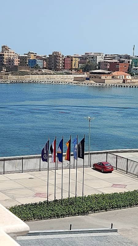 المركبة الغرقانة - Image 1